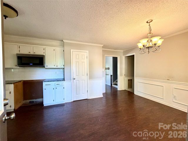 127 Sequoia Drive, Gastonia, NC 28052