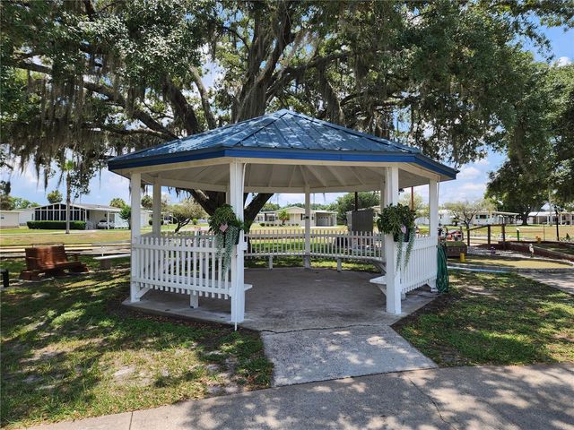 5536 BENTON STREET, Zephyrhills, FL 33542