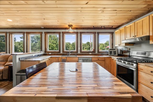 326 Hargis Rd, Dover, TN 37058