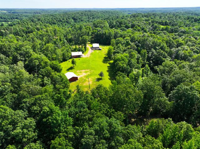 326 Hargis Rd, Dover, TN 37058