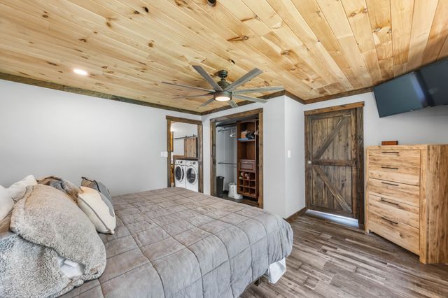326 Hargis Rd, Dover, TN 37058