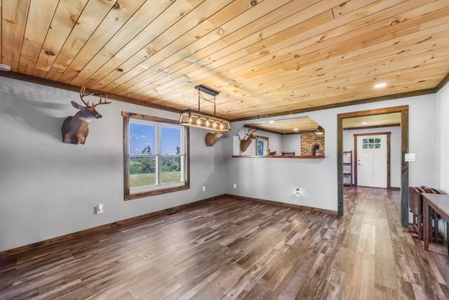 326 Hargis Rd, Dover, TN 37058