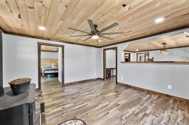 326 Hargis Rd, Dover, TN 37058
