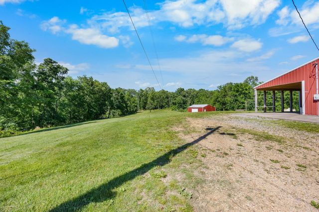 326 Hargis Rd, Dover, TN 37058