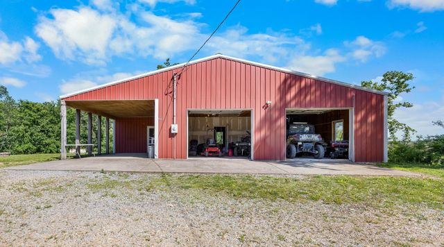 326 Hargis Rd, Dover, TN 37058