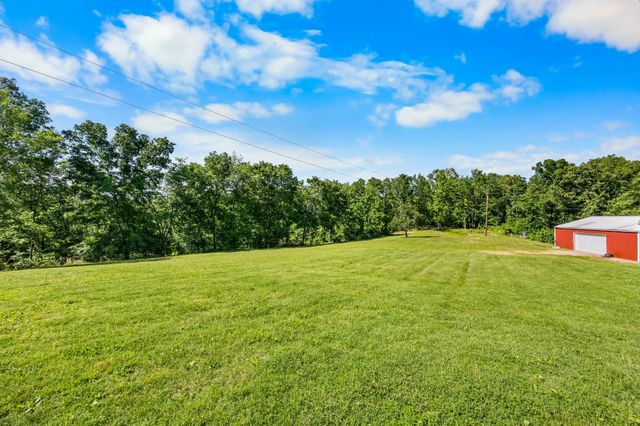 326 Hargis Rd, Dover, TN 37058