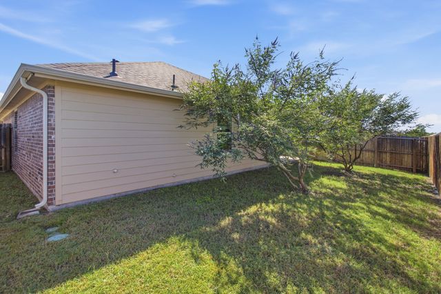 2310 Wisterwood Lane, Crandall, TX 75114