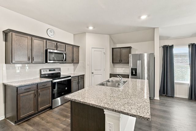 2310 Wisterwood Lane, Crandall, TX 75114