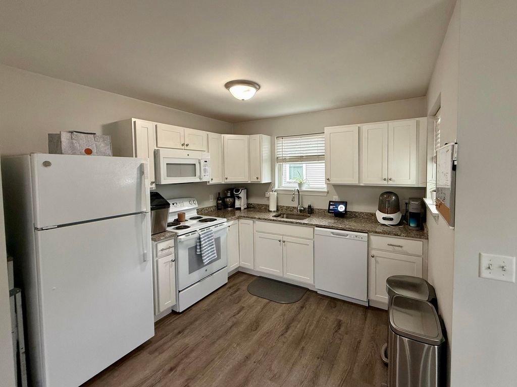 126 Independence Way 30, Wells, ME 04090 — photo 4