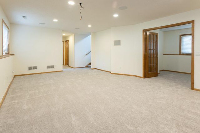 700 141st Avenue NW, Andover, MN 55304