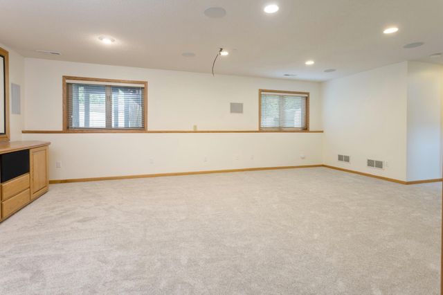 700 141st Avenue NW, Andover, MN 55304