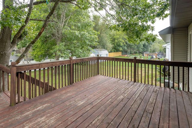700 141st Avenue NW, Andover, MN 55304