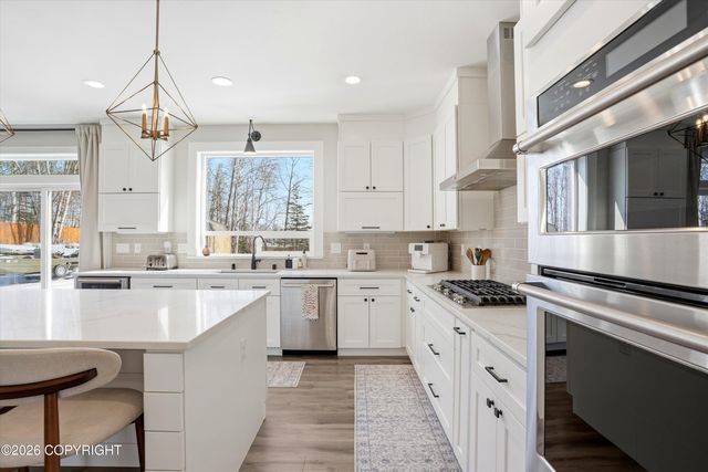 1370 N Bloodstone Circle, Wasilla, AK 99654