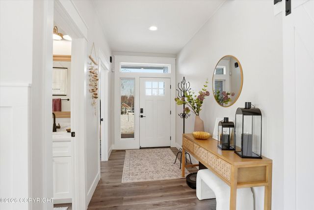 1370 N Bloodstone Circle, Wasilla, AK 99654