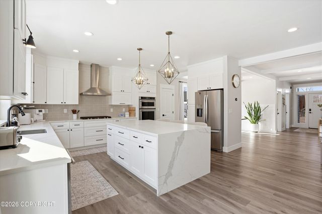 1370 N Bloodstone Circle, Wasilla, AK 99654