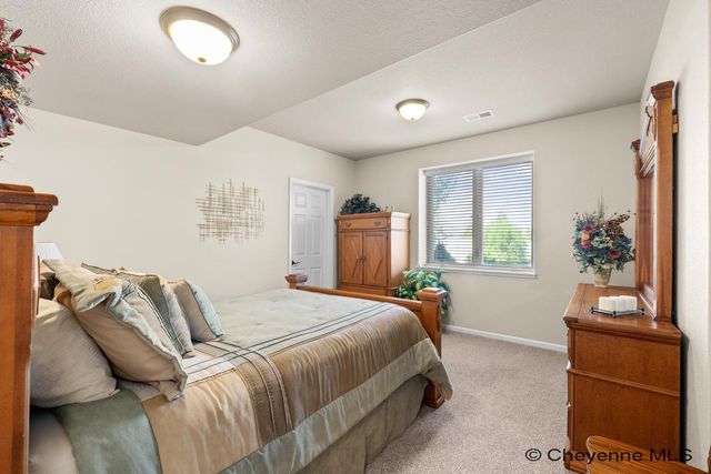 1428 MARIE LN, Cheyenne, WY 82009