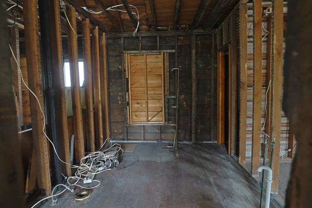1711 Columbus Avenue, Bay City, MI 48708