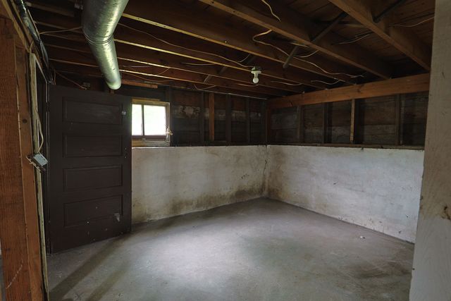 1711 Columbus Avenue, Bay City, MI 48708