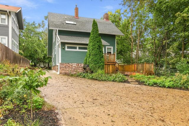 650 37th Street, Des Moines, IA 50312