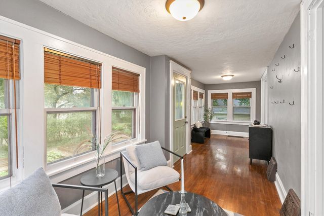 650 37th Street, Des Moines, IA 50312