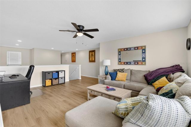6207 MAGNOLIA PARK BLVD, Riverview, FL 33578