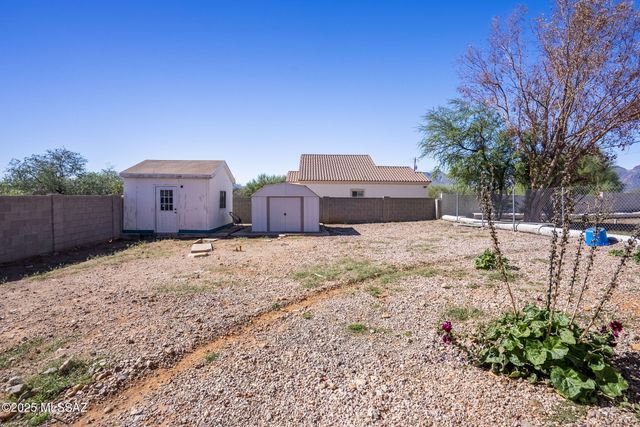 39 Avenida Pastor, Rio Rico, AZ 85648
