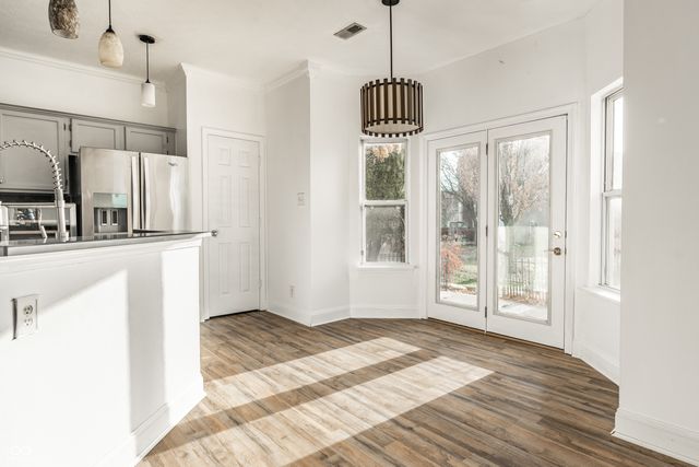 349 Cobblesprings Court, Avon, IN 46123