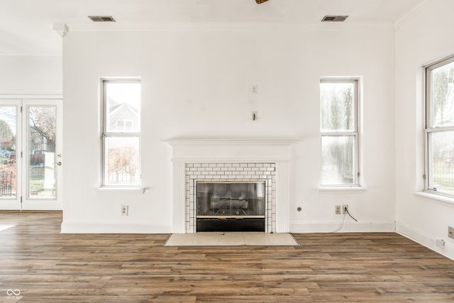 349 Cobblesprings Court, Avon, IN 46123