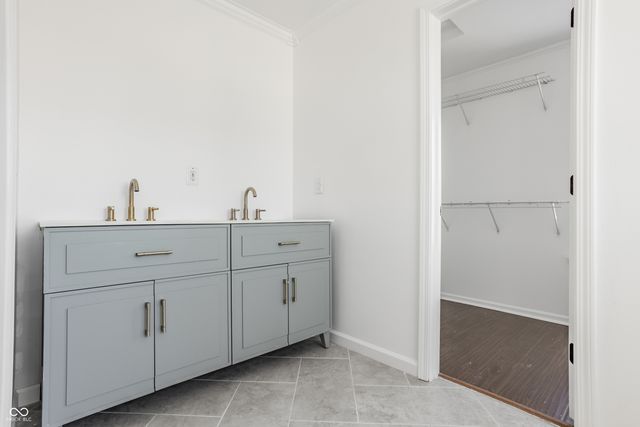 349 Cobblesprings Court, Avon, IN 46123