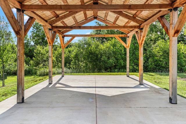443 Black Walnut Dr, Gallatin, TN 37066