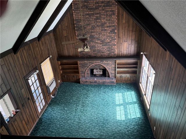 15111 E 44th Street, Independence, MO 64055
