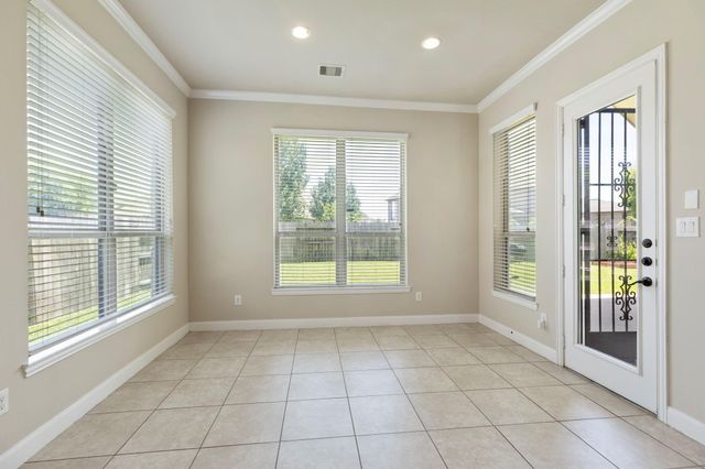9739 Reston River Lane, Cypress, TX 77433