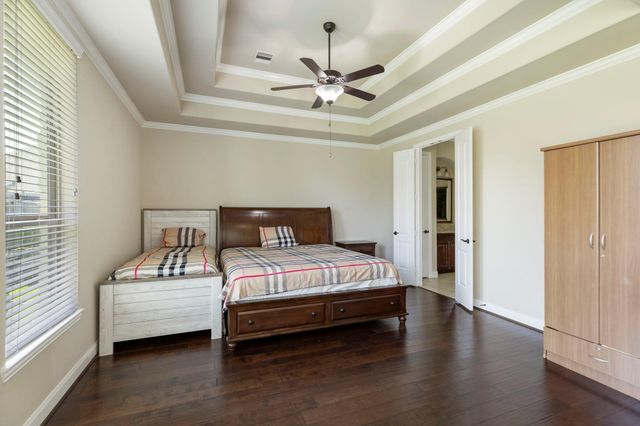 9739 Reston River Lane, Cypress, TX 77433
