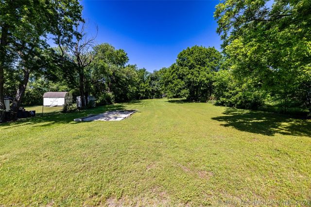 5372 S 36th West Avenue, Tulsa, OK 74107