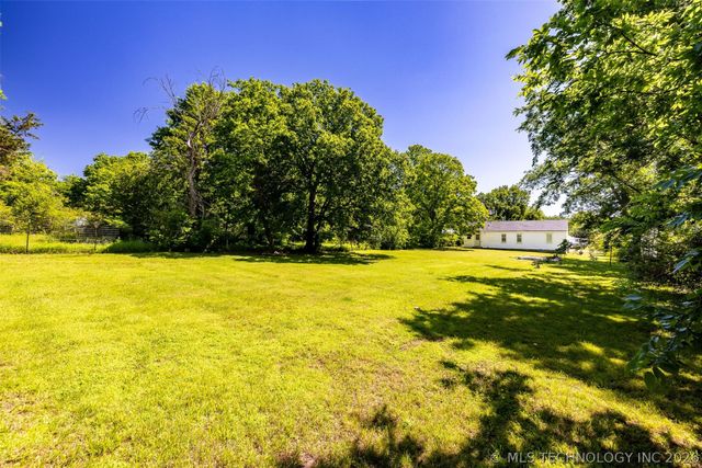 5372 S 36th West Avenue, Tulsa, OK 74107