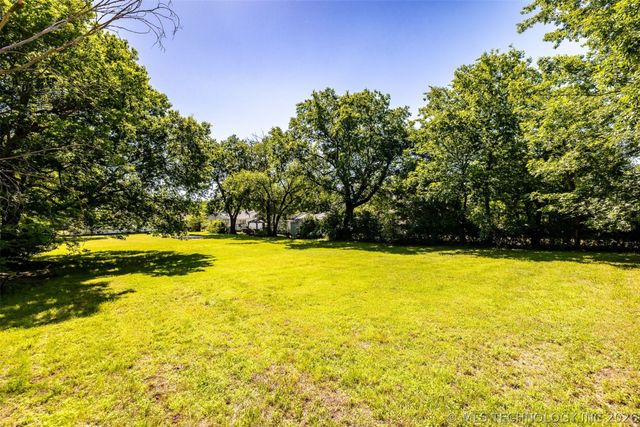 5372 S 36th West Avenue, Tulsa, OK 74107
