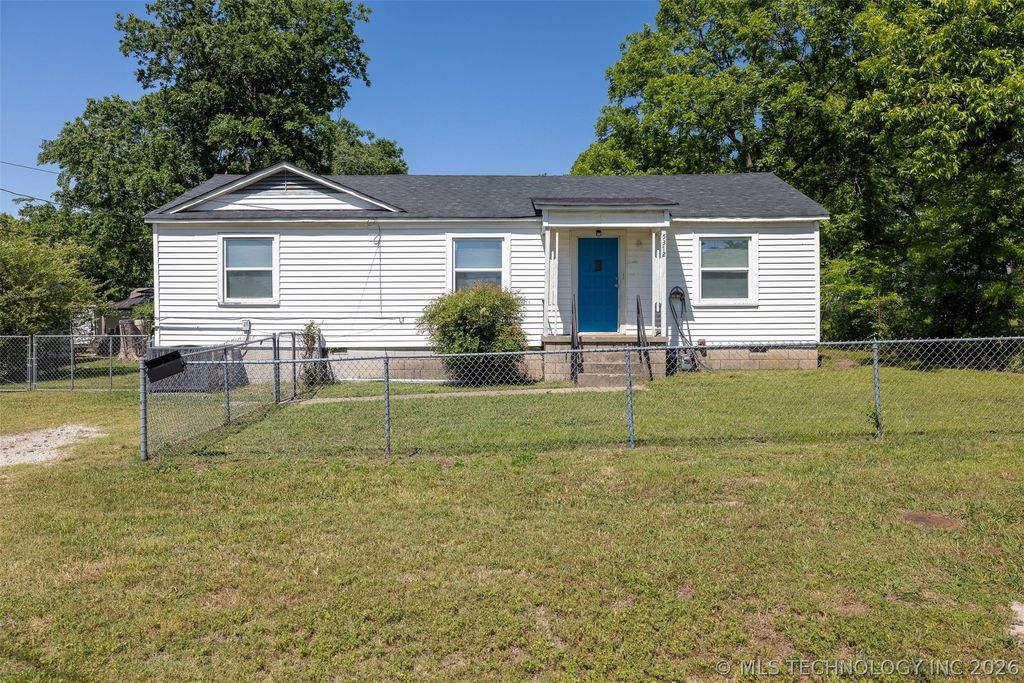 5372 S 36th West Avenue, Tulsa, OK 74107