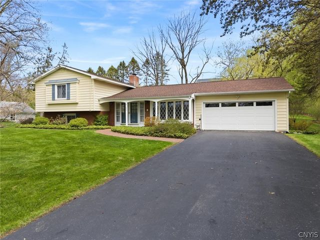 5514 North Manlius Street, Manlius, NY 13066