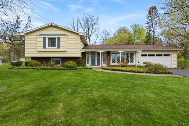 5514 North Manlius Street, Manlius, NY 13066