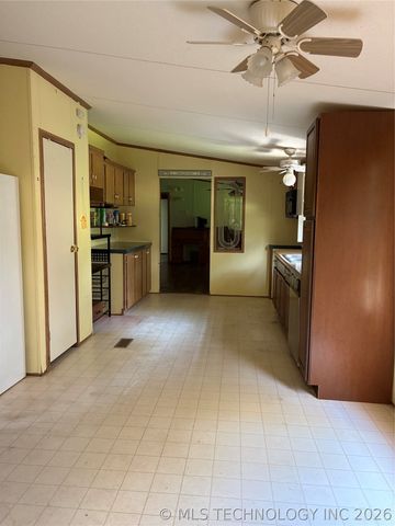 35977 W 31st Street S, Mannford, OK 74044