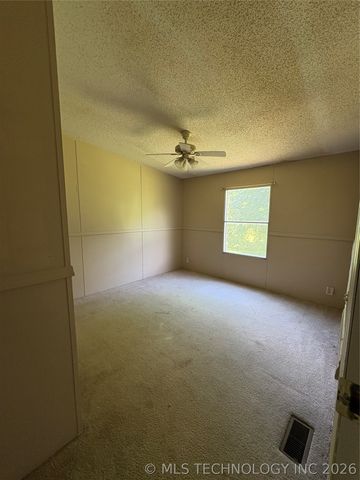 35977 W 31st Street S, Mannford, OK 74044