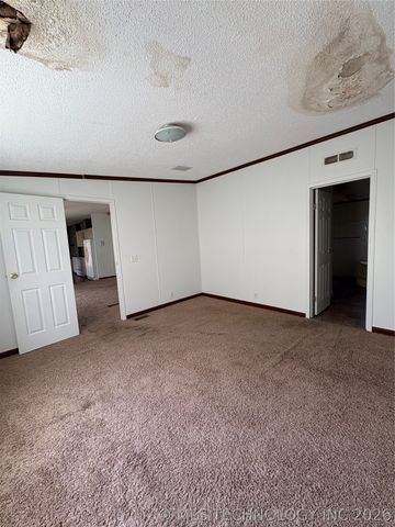 35977 W 31st Street S, Mannford, OK 74044