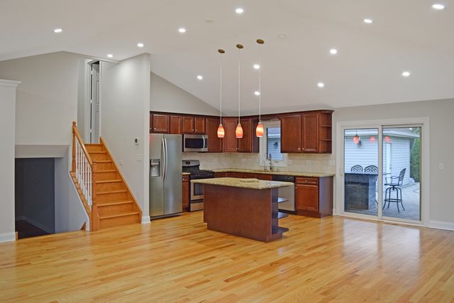 9343 170th Place, Orland Hills, IL 60487