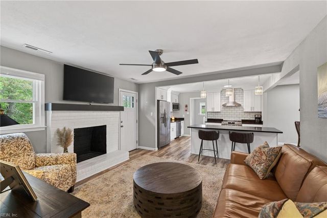 1604 Dendron DR, Virginia Beach, VA 23451