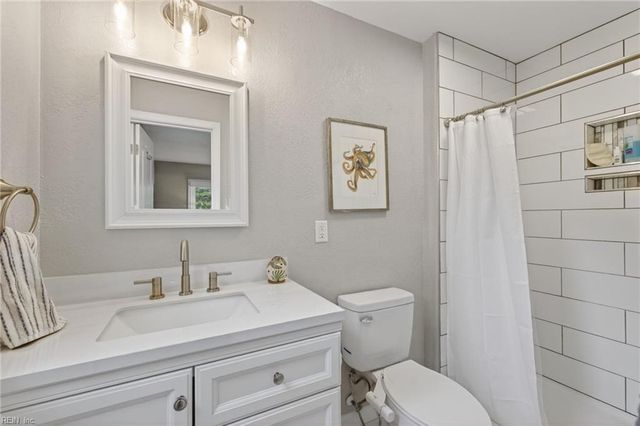 1604 Dendron DR, Virginia Beach, VA 23451