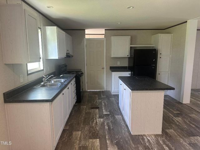 15 Major Lee Farrar Drive, Siler City, NC 27344