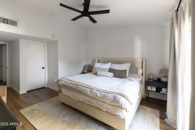 2906 E AVENIDA OLIVOS --, Phoenix, AZ 85016