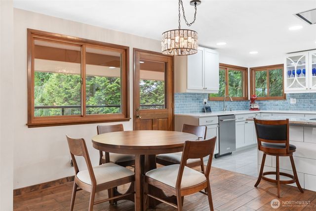 3211 SE Kamilche Point Road, Shelton, WA 98584