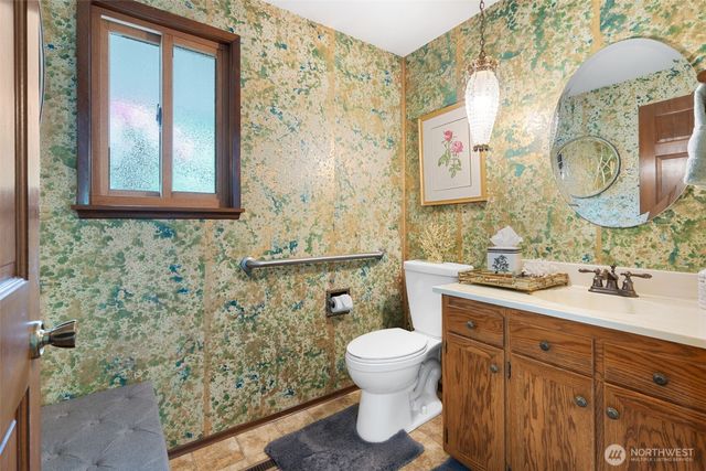 3211 SE Kamilche Point Road, Shelton, WA 98584