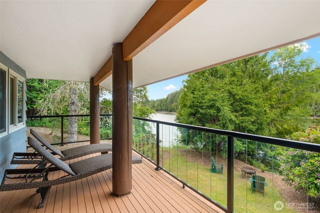 3211 SE Kamilche Point Road, Shelton, WA 98584